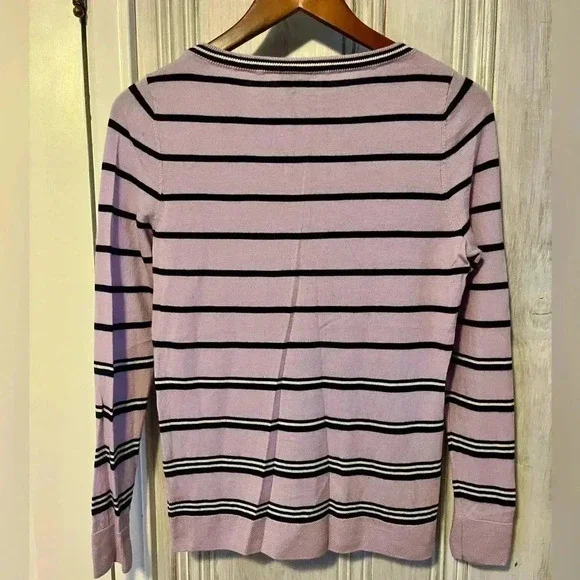 Talbots Merino Wool Striped PASTEL Purple Navy crew neck Sweater M preppy spring - Picture 4 of 6